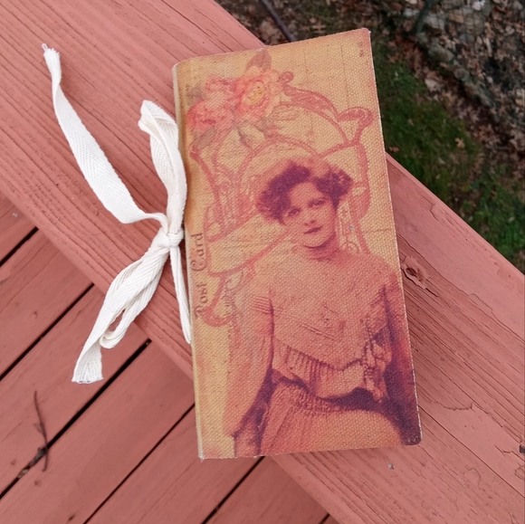 NEW Vintage Edwardian Style handmade notebook/journal - Picture 1 of 12